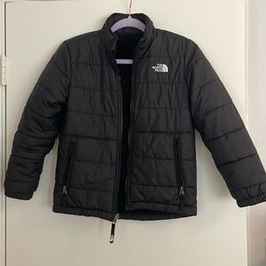 Reversible North Face boys size M (10/12) winter jacket